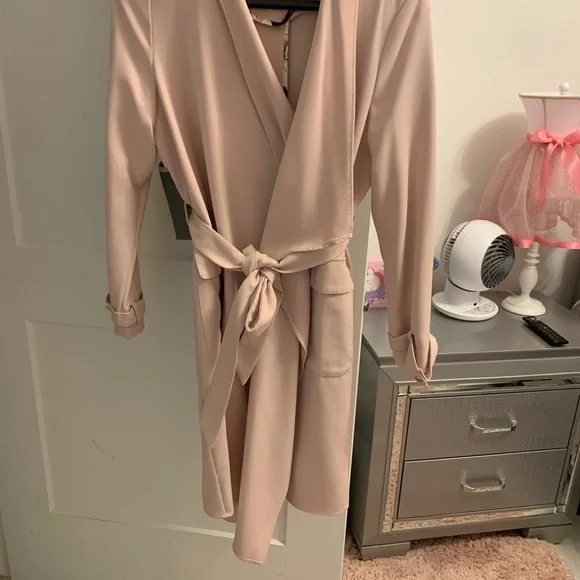 Eliza J Light Pink Trench Coat - Picture 2 of 7